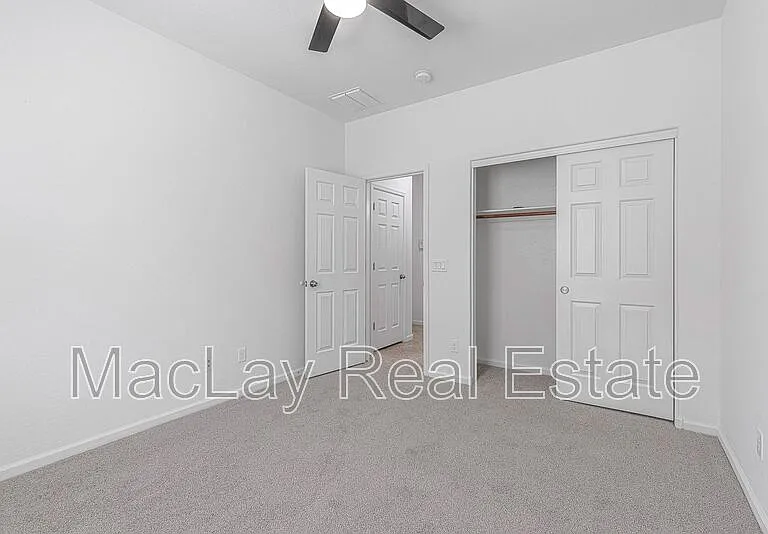 3263 S Miller Dr — Photo 16