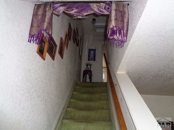 4th image of 6 Pineridge Ct #6
