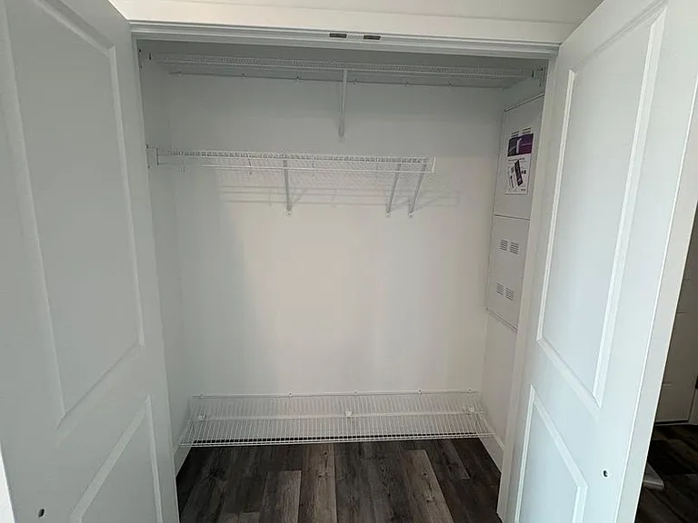 585 ESSEX STREET — Photo 81
