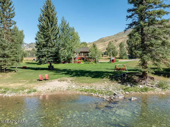 13260 S Bryan Flat Rd, Jackson, WY 83001