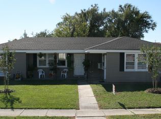 2408 Rose Dr, Gretna, LA 70053