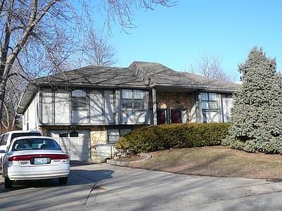 1st image of 311 NW Highland Ln