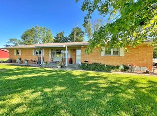 1030 W Us Highway 50, Versailles, IN 47042