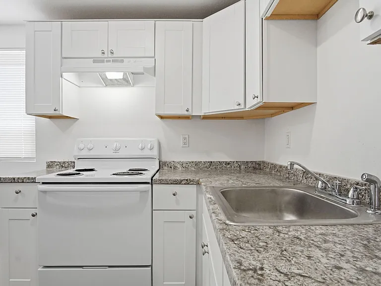 Welcome Home to Comfortable Living at 6111 S Klein Ave! — Photo 15