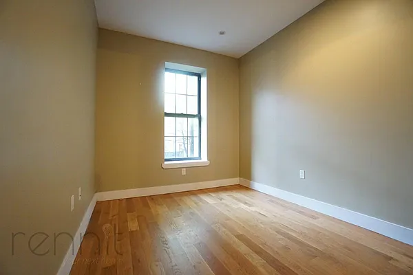 Rented by Rennit Inc. | media 27