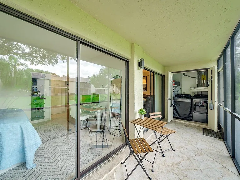 3939 NE 5th Ave #D103 — Photo 16