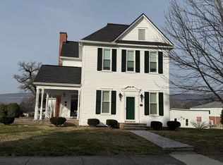 2787 Main St, Pikeville, TN 37367