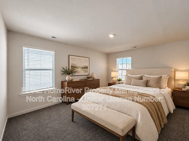 4 bed, 2.5 bath, 1927 sqft, $2,125 — Photo 3