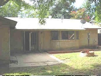 2nd image of 1303 Harvest Hill Ln