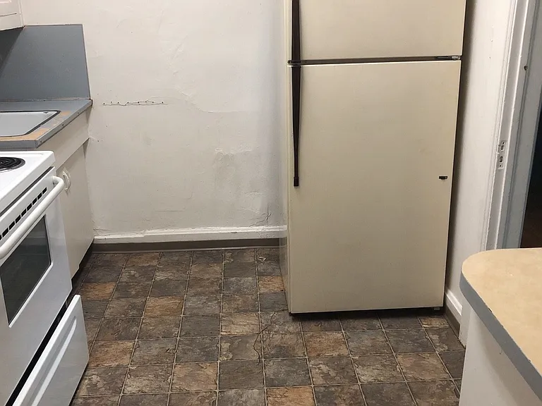 405 NE Oak St — Photo 54
