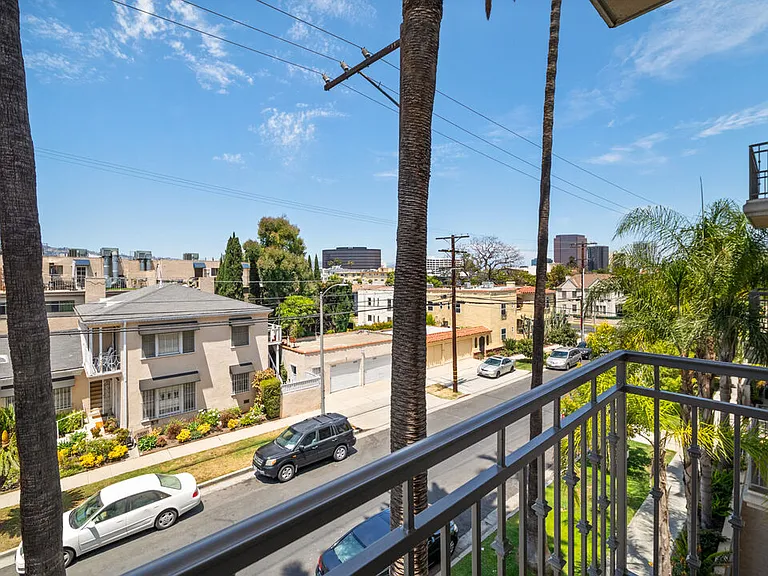 8610 Chalmers Dr #201 — Photo 5