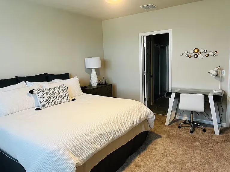 413 Sarah Nicole Way — Photo 11