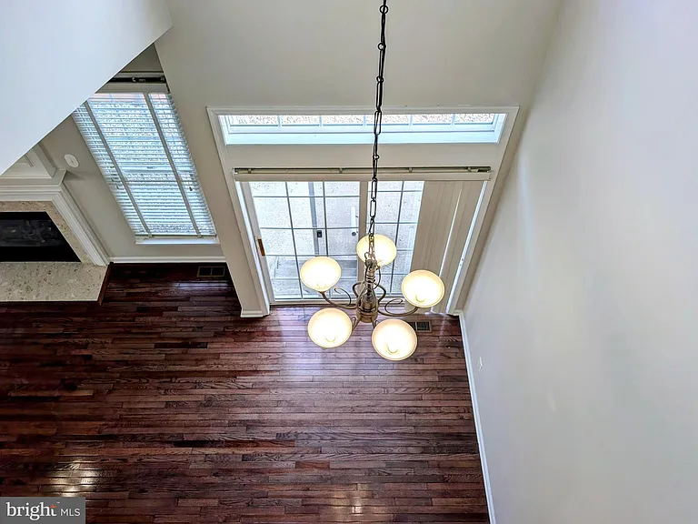 33 Trewbridge Ct — Photo 15
