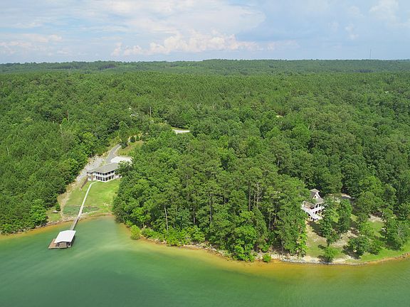 4th image of Lynnwood Cir