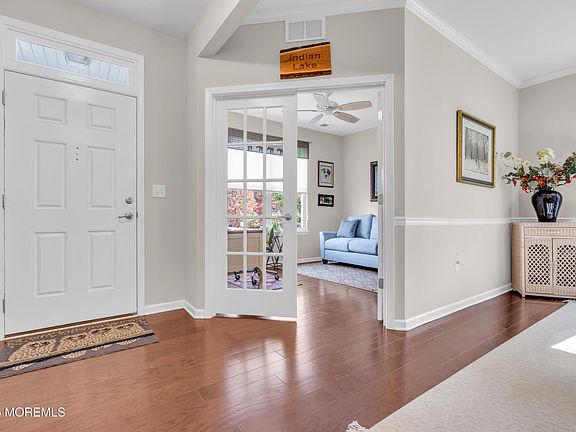 4th image of 339 Newport Way