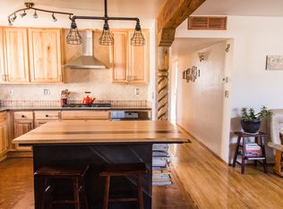 106 Sicomoro St, Santa Fe, NM 87501