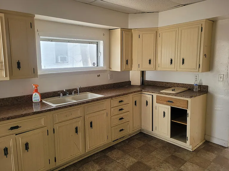 505 E Virginia Ave — Photo 6