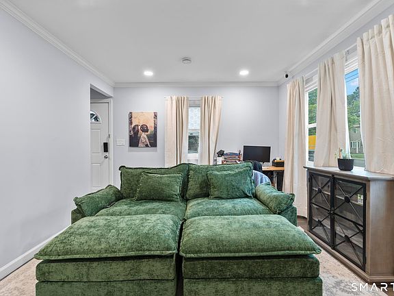 5th image of 366 Columbus Avenue