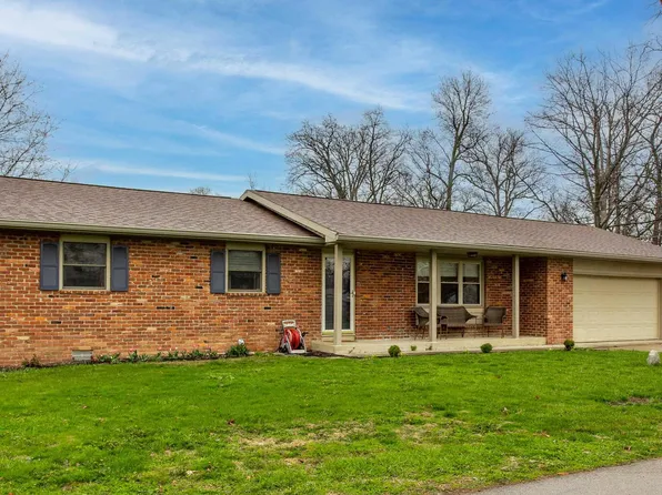 925 S Westchester Park Dr, Yorktown, IN 47396