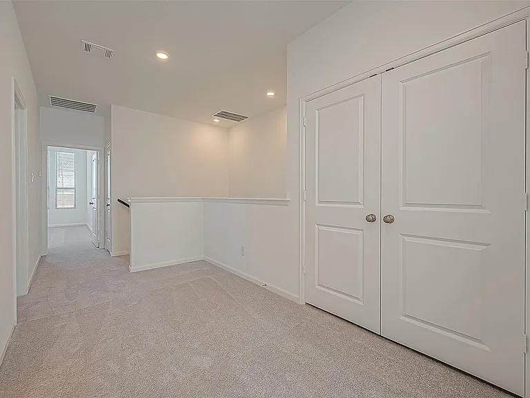 5402 Holly Haven Ct — Photo 20