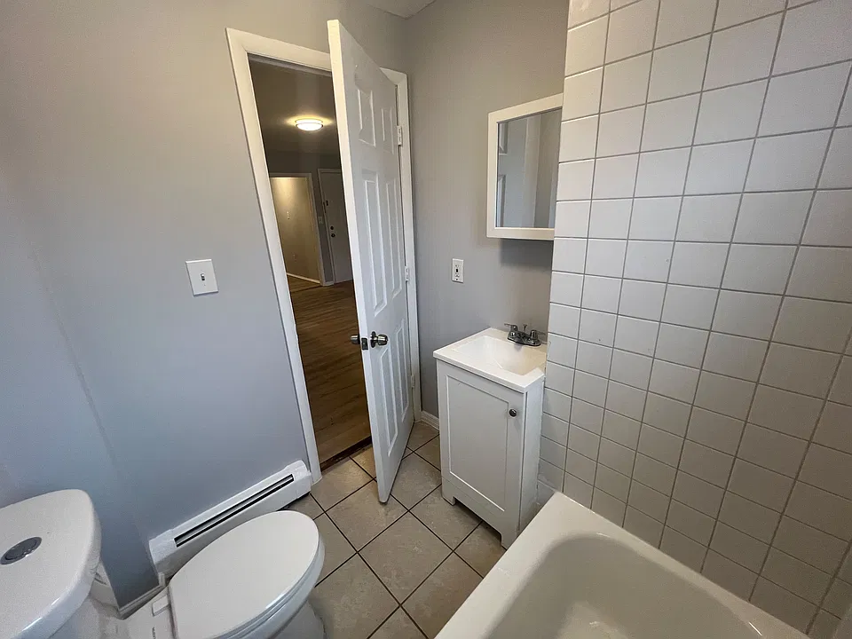 326 Grand St #3F