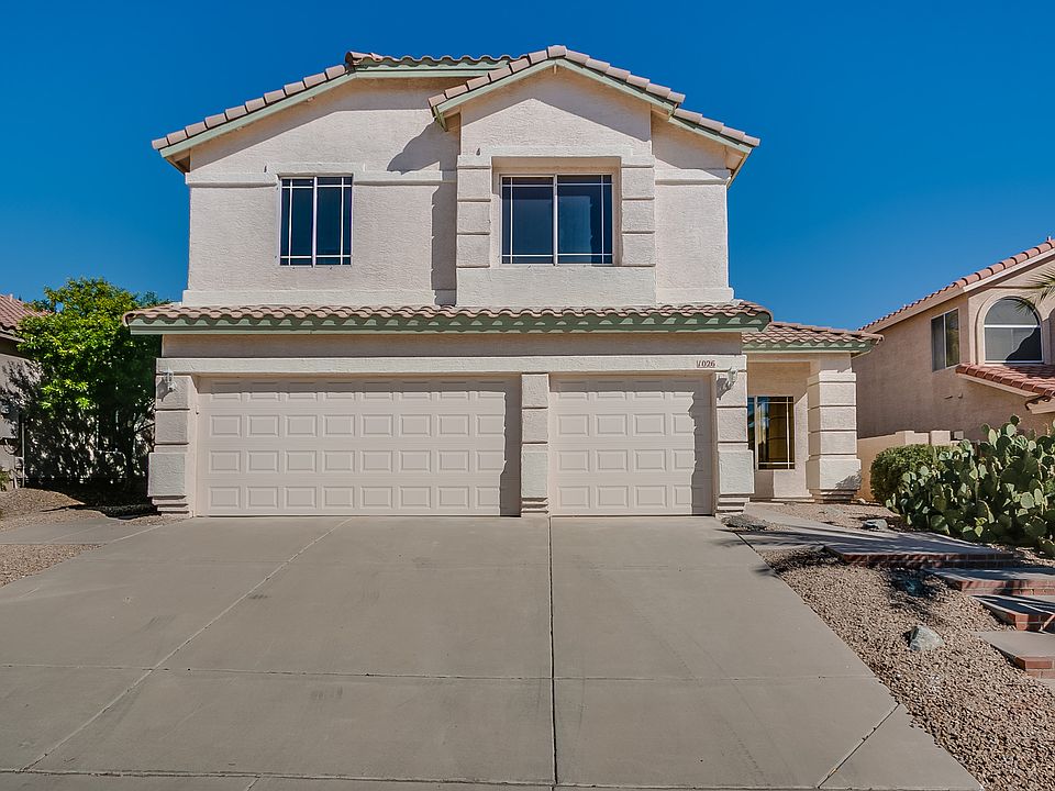 1st image of 1026 E Hiddenview Dr