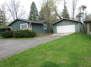 1509 Cambria Dr, East Lansing, MI 48823