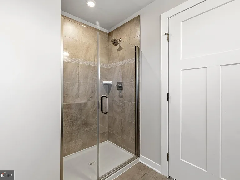 3411 Angelica Way #401 — Photo 29