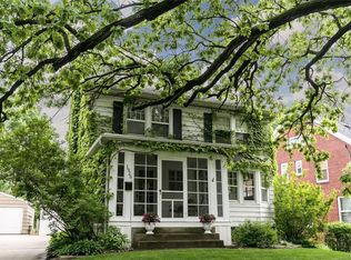 1925 2nd Ave SE, Cedar Rapids, IA