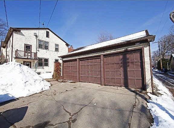 3rd image of 3515 Humboldt Avenue S
