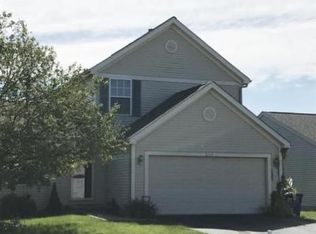 2092 Queens Meadow Ln, Grove City, OH 43123