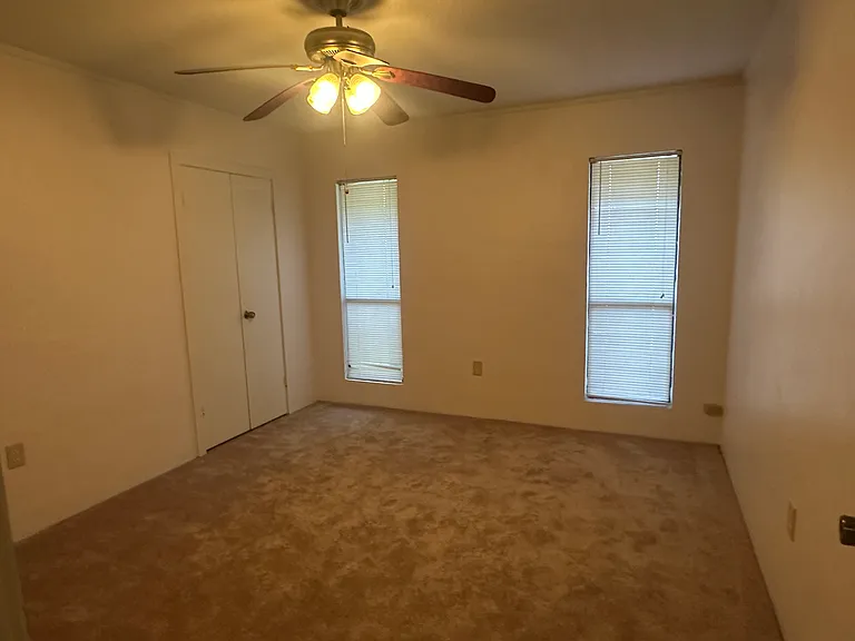 7217 Palm Dr — Photo 12