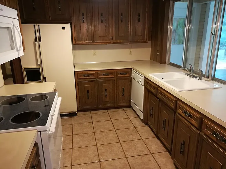 5604 Gordon Ln — Photo 14