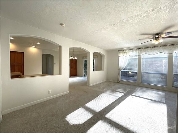 3rd image of 706 Copalis Avenue NE
