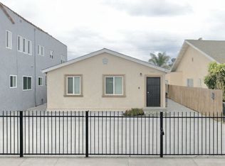 844 W 54th St, Los Angeles, CA 90037