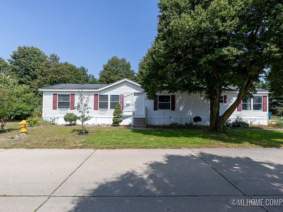 1st image of 14321 Newport Dr