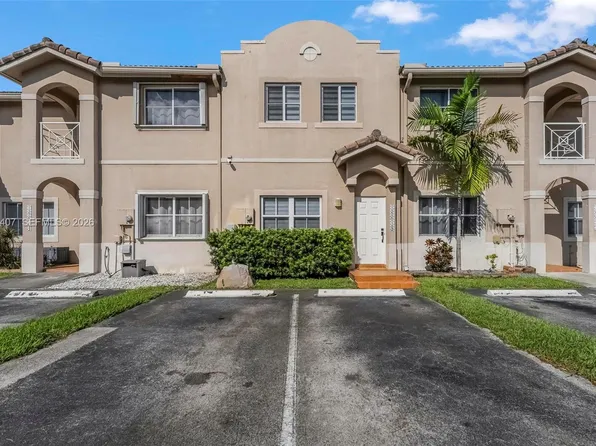 16618 NW 71st Ave, Miami Lakes, FL 33014