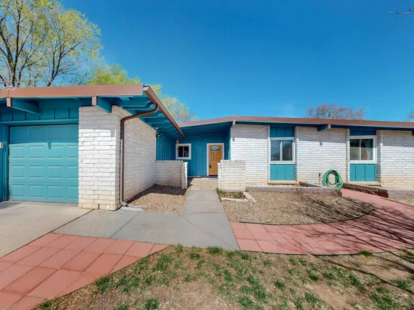 87 Mimbres Dr, White Rock, NM 87547