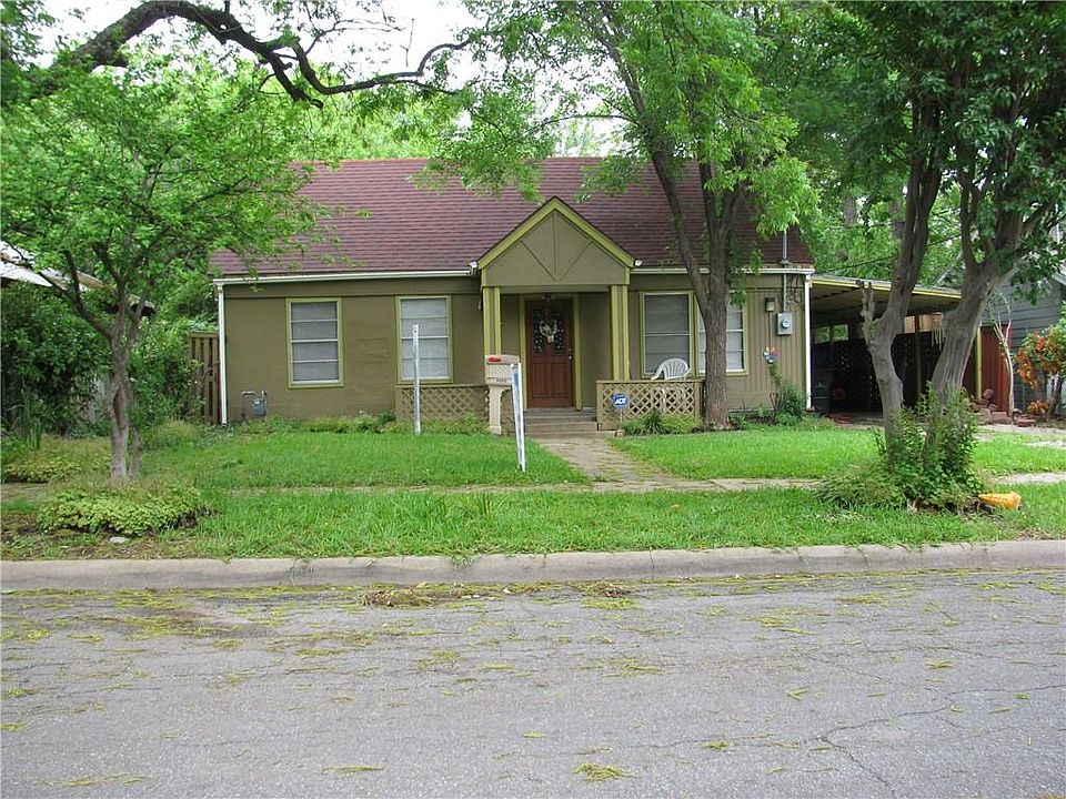 2nd image of 2514 Madera St