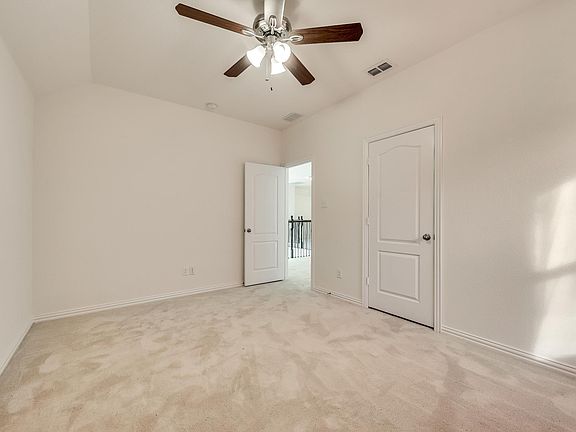 3rd image of 1117 Mist Flower Dr