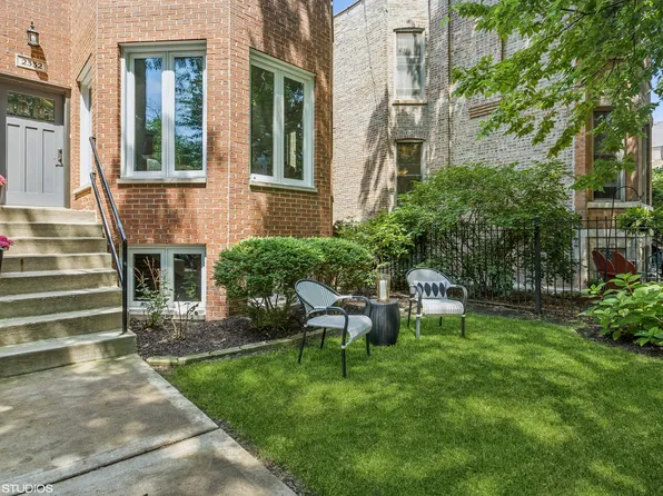 2332 W McLean Ave, Chicago, IL 60647