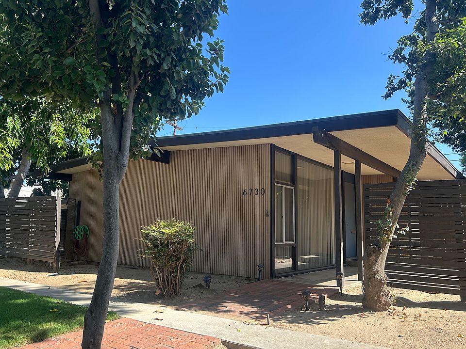 1st image of 6730 Catalina Dr