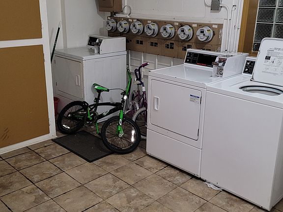 2nd image of 14638 Keystone Ave Fl 2nd