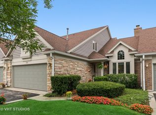 310 Lakeview Ct, Deerfield, IL