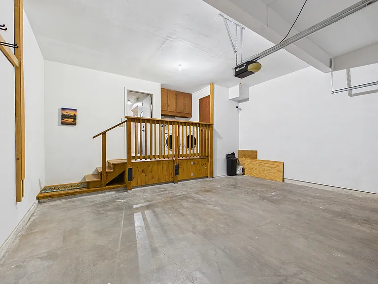 108 Niblic Ct #1 — Photo 31
