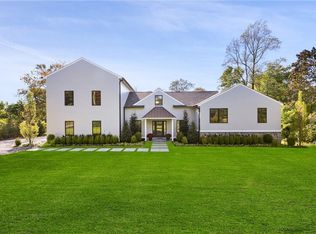 66 Old Farm Rd S, Pleasantville, NY 10570