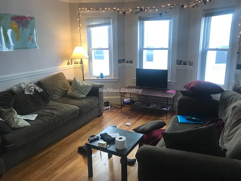 26 Bolton St — Photo 10