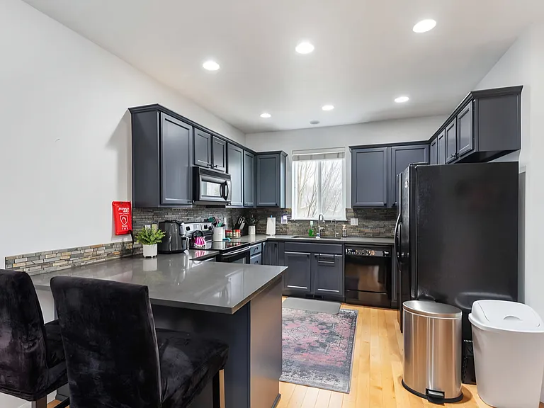 14324 SE Oregon Trail Dr — Photo 4