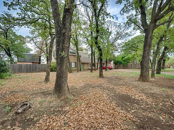 5th image of 1075 Casey Ct