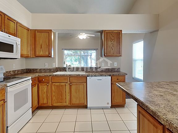 4th image of 10615 Walker Vista Dr